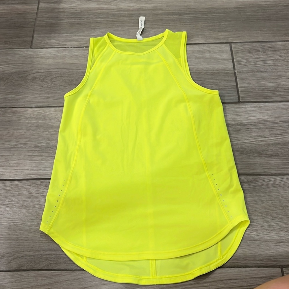Lululemon Sculpt tank size 4